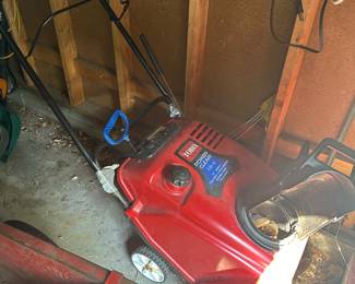 TORO snow thrower