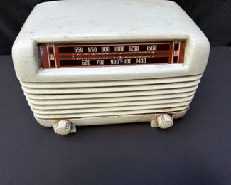 Vintage radio