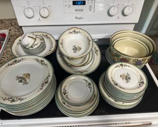 Noritake China Set