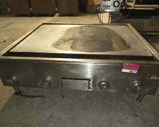 Wells Model G23 - 36in Flat Top Grill