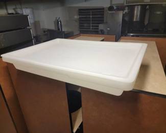 (10) Cambro Poly Dough Pans 18x26x3.5in With Lids