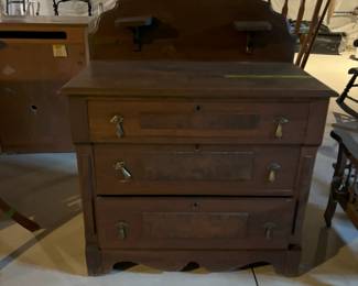 3 Drawer Dresser