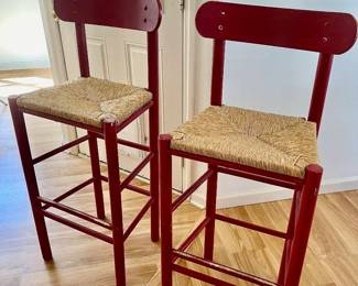 Lot 014-K: Bar Stool Duo

Features: 
•	A pair of shabby-chic style red-painted bar stools
•	Woven seats (rush)

Dimensions: 17 ¾”W x 13 ½”D x 42 ½”H; seat top is 30 ½”H


Condition: Good Pre-Owned Condition; “chippy shabby-chic”

