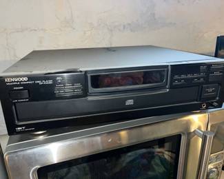 Kenwood Multiple CD player 
