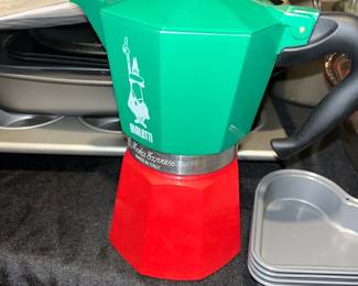 Bialetti Moka Express Stovetop Espresso Maker 