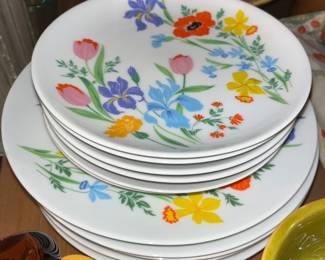 Vintage Floral Chop Plate 