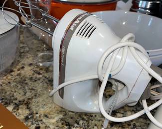 KitchenAid Hand Mixer 
