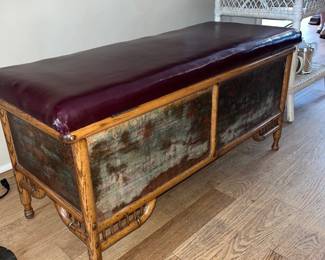 Stick and Ball Blanket Chest 