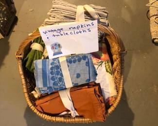 vintage napkins/tablecloths