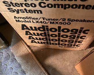 Audiologic Amp/Tuner/2 Speakers IN BOX