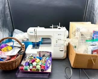 Kenmore Sewing Machine & Sewing Supplies
