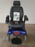 MERITS POWER WHEELCHAIR
(LIKE NEW!USED ONLY A COUPLE OF TIMES INSIDE HOUSE)