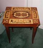 JEWELRY BOX