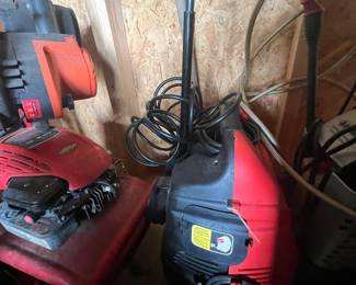 Multiple pressure washers available 
