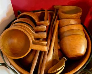 Beautiful Carved Wood bowls, napkin rings all artisan made