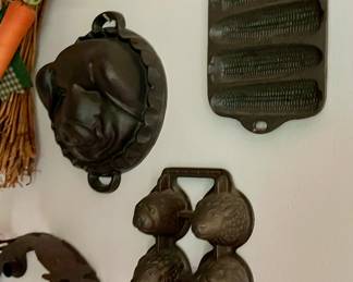 Baking Cast Iron Molds