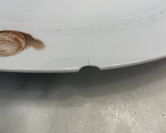 #58 -$250 German lobster china set 
		10 gold rimmed dinner + 2 not gold rimmed
		4 soup bowls/ 5 appetizer/ 5 cups / C&S 
		1 round plater/2 ovals/ 2 tureens 
