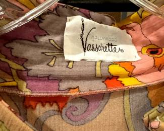 #154 - $46 - Vintage Vassarette 1970's blouse crepe medium M
