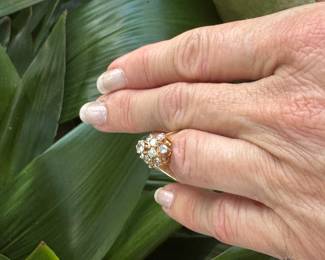 #54J - $400 - 1 ctw round cluster ring, 14kt gold, 2.8 gr. size 5 1/4. 