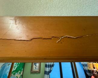 #136 -	$375 Bernardt Four poster bed Queen 66x84 (some damage)