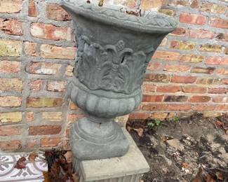 #2 -$68 1/2 urn cement 19x9x22
