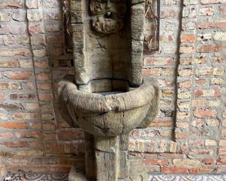 #1 -  $575 Fountain front door 23Wx19Dx58H
