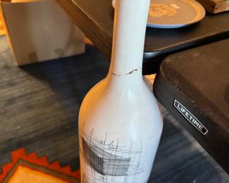 #173 - $50 - Fasko pottery bottle sketch book 7x12x44 (fracture at neck)