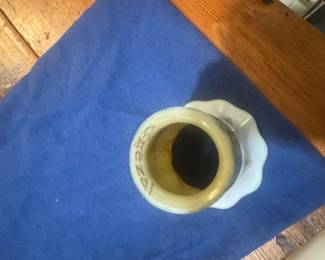 Quezel. Trumpet Shade