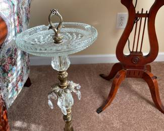 Hollywood Regency ash tray stand