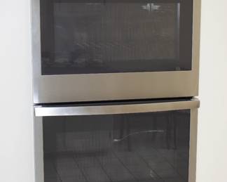 GE 30 Inch Built-In Double Wall Oven Model No. JTD3000SN3SS with Scan-to-Cook Technology, Glass Touch Controls, Heavy-Duty Oven Racks, WiFi Connect, Self-Clean with Steam Clean Option, 10-Pass Bake Element, Sabbath Mode, and UL Certification: Stainless Steel