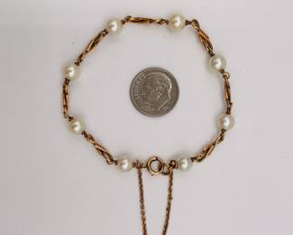 14k gold figure-eight link and cultured pearl bracelet, with safety chain