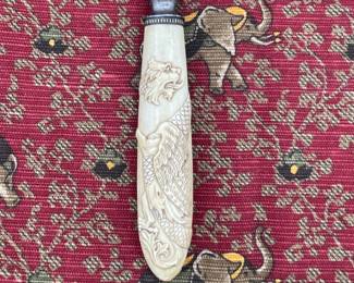 Closeup of rare vintage Landers Frary Clark Aetna Works piece from a carving set