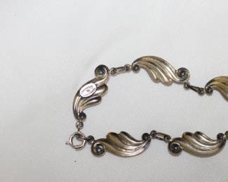 Closeup of Danecraft sterling silver necklace