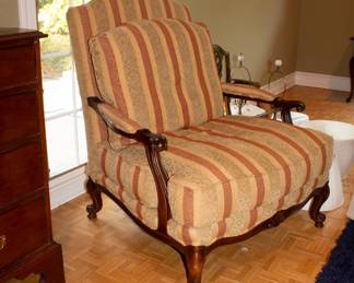 Vintage arm chair