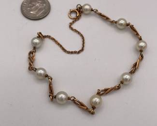 14k gold figure-eight link and cultured pearl bracelet, with safety chain