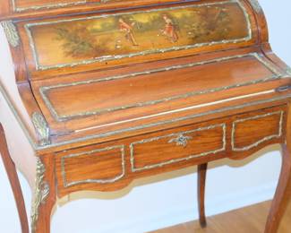 Another view of the antique 19th Century "bureau de dame" desk with cylinder movement top, finished with vernis Martin decoration