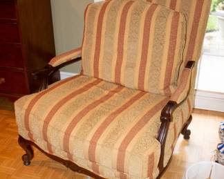 Another view of vintage arm chair