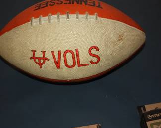 Vintage Tennessee Big 4 football