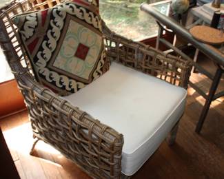 1 of 2 matching chairs w/cushions