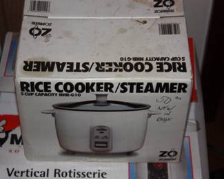 NIB rice cooker/steamer
