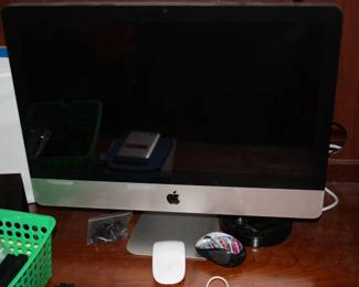 Apple monitor w/mouse
