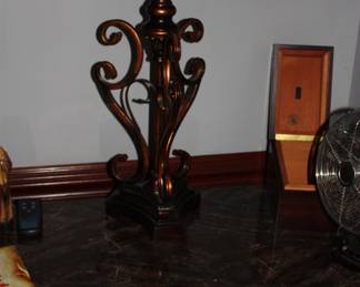 1 of 2 matching lamps