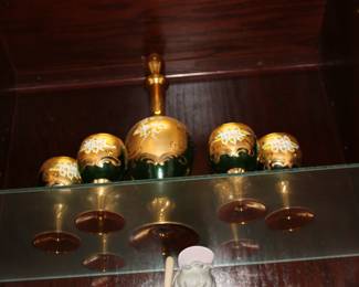 Japanese emerald & gold decanter w/6 matching stemmed glasses