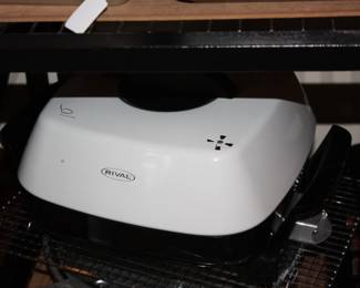 Rival electric g=skillet w/lid