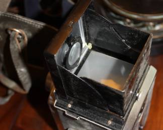 Vintage Graflex 22 camera w/leather case