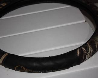 Ducks Unlimited camo steering wheel cover