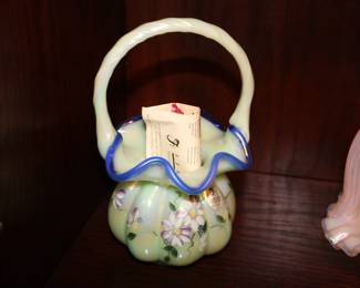 Lefton porcelain green figurine 1983