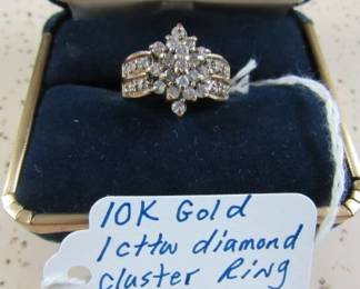 10K Diamond Cluster Ring
