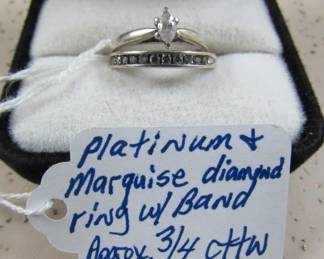 Platinum & Diamond Ring w/Band