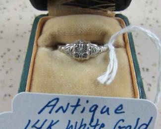 Antique 14K White Gold Diamond Ring